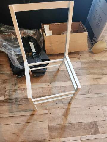 Restauration d'un lot de chaises d'extérieur